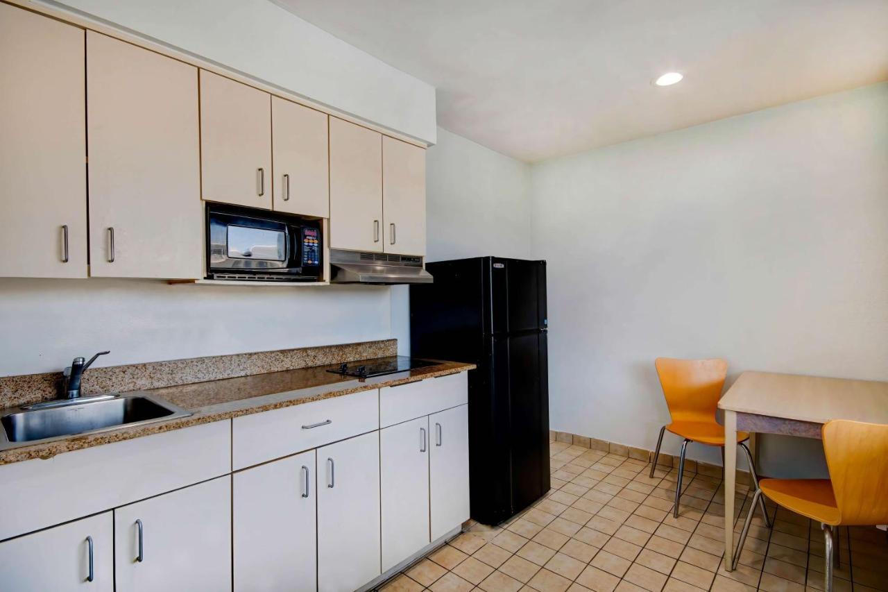 Motel 6-Port Allen, La - Baton Rouge Ngoại thất bức ảnh