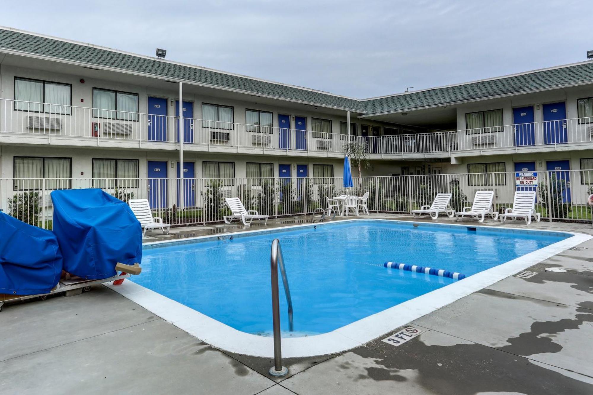 Motel 6-Port Allen, La - Baton Rouge Ngoại thất bức ảnh