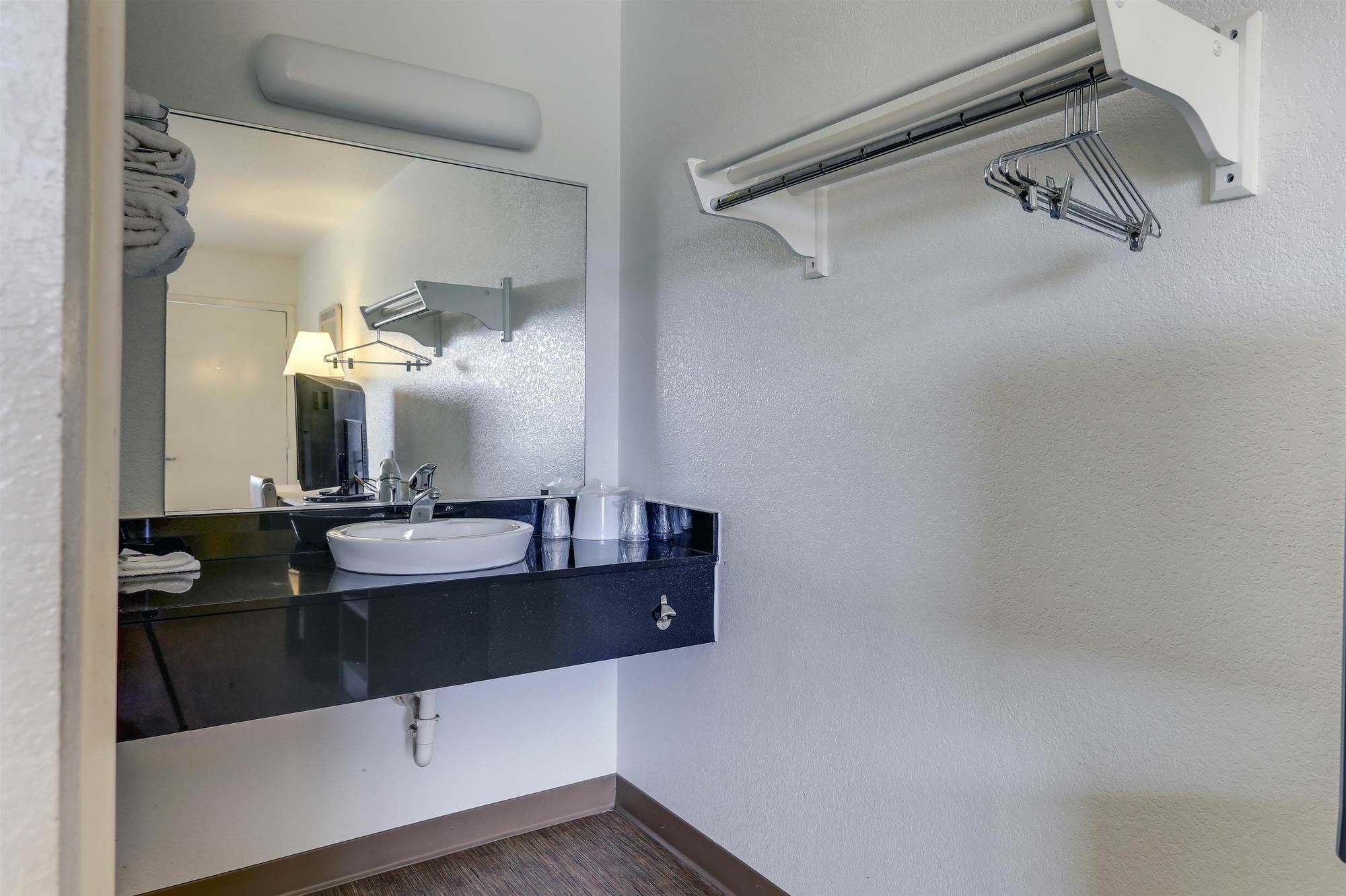 Motel 6-Port Allen, La - Baton Rouge Ngoại thất bức ảnh